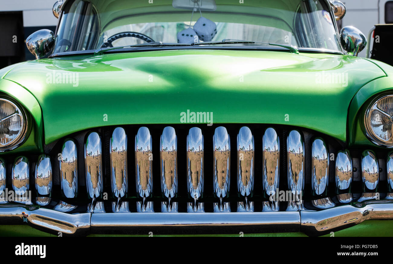 1960 Vauxhall Velox personnalisé PA. Lors d'une voiture britannique classique vintage retro festival. UK Banque D'Images