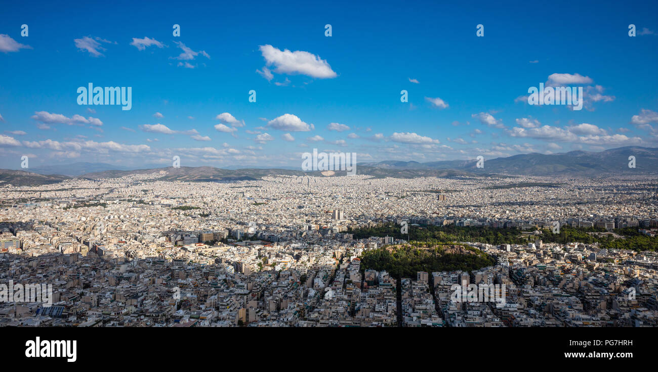 Vue panoramique aérienne de ville d'Athènes en Grèce, à partir de la colline Lycabettus Banque D'Images