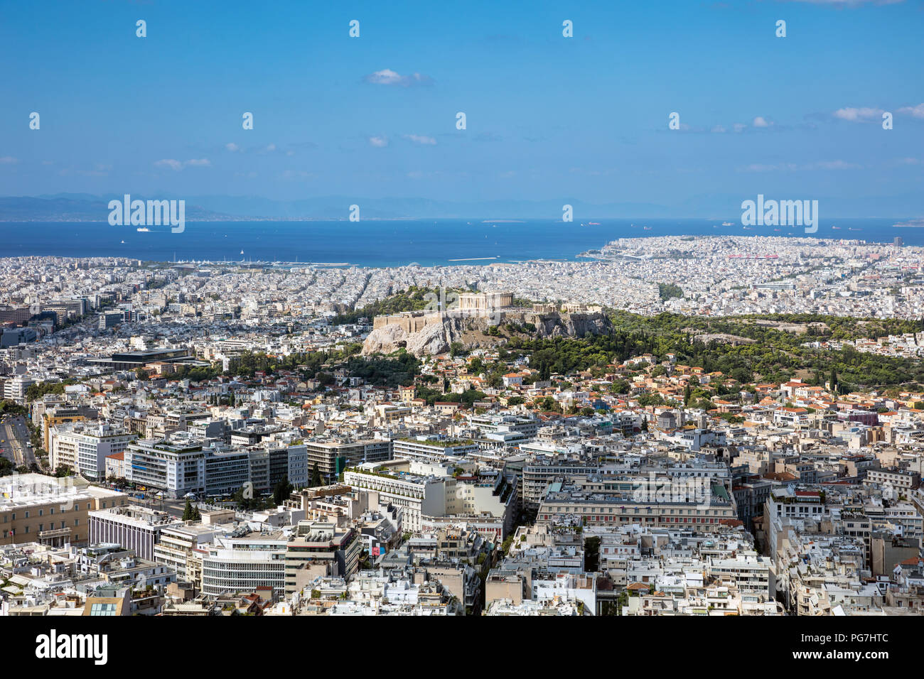 Vue panoramique vue aérienne de la ville d'Athènes et l'Acropole en Grèce, à partir de la colline Lycabettus Banque D'Images