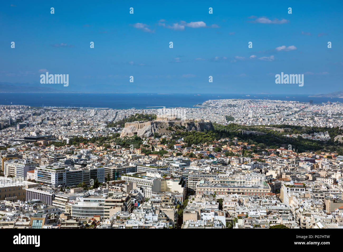 Vue panoramique vue aérienne de la ville d'Athènes et l'Acropole en Grèce, vue de la colline Lycabettus Banque D'Images