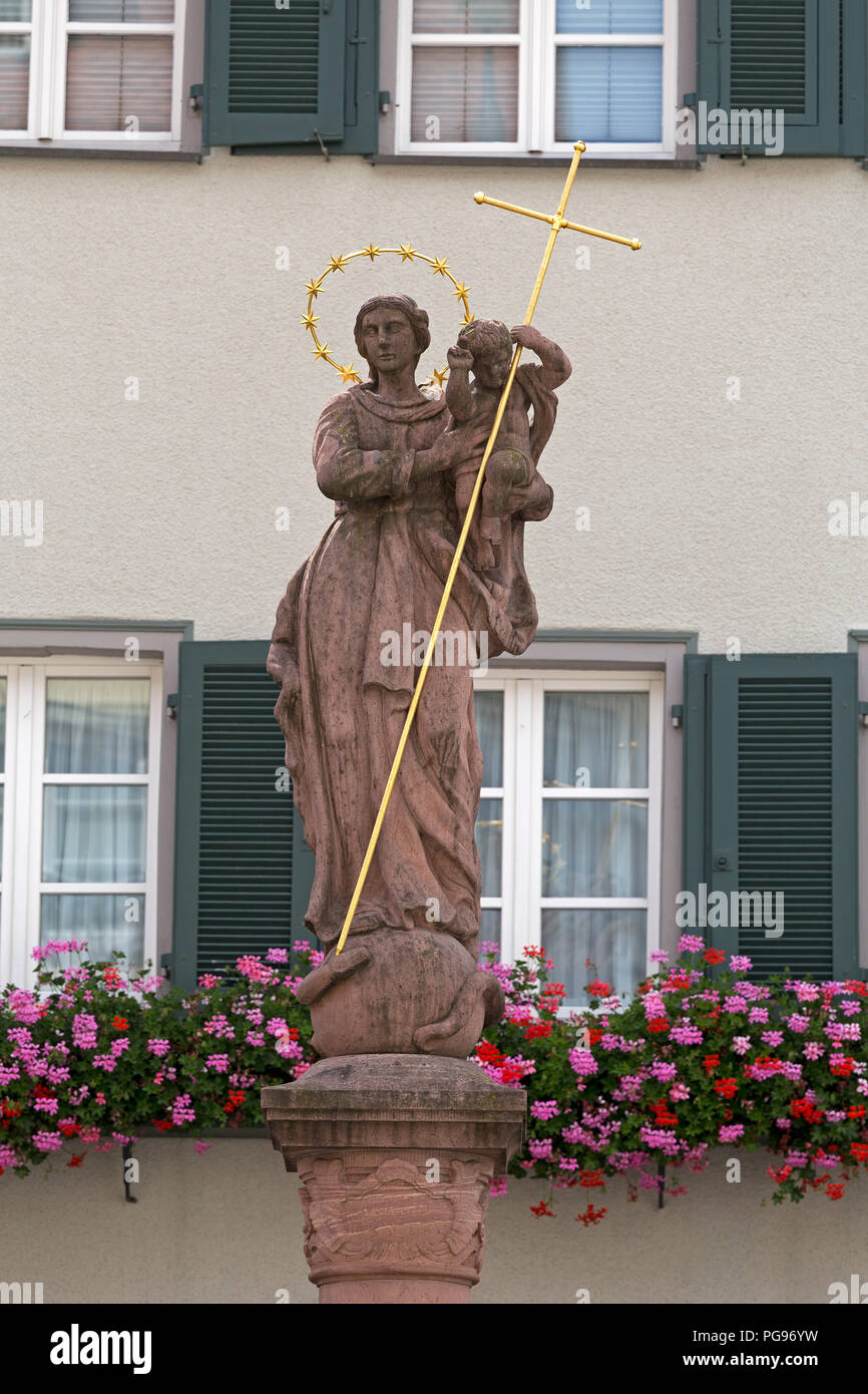 Marienstatue, Herrenstraße, Wangen, Allgäu, Bade-Wurtemberg, Allemagne | statue de la Vierge Marie, Herrenstrasse, Wangen, Allgaeu, Baden-Wuerttem Banque D'Images