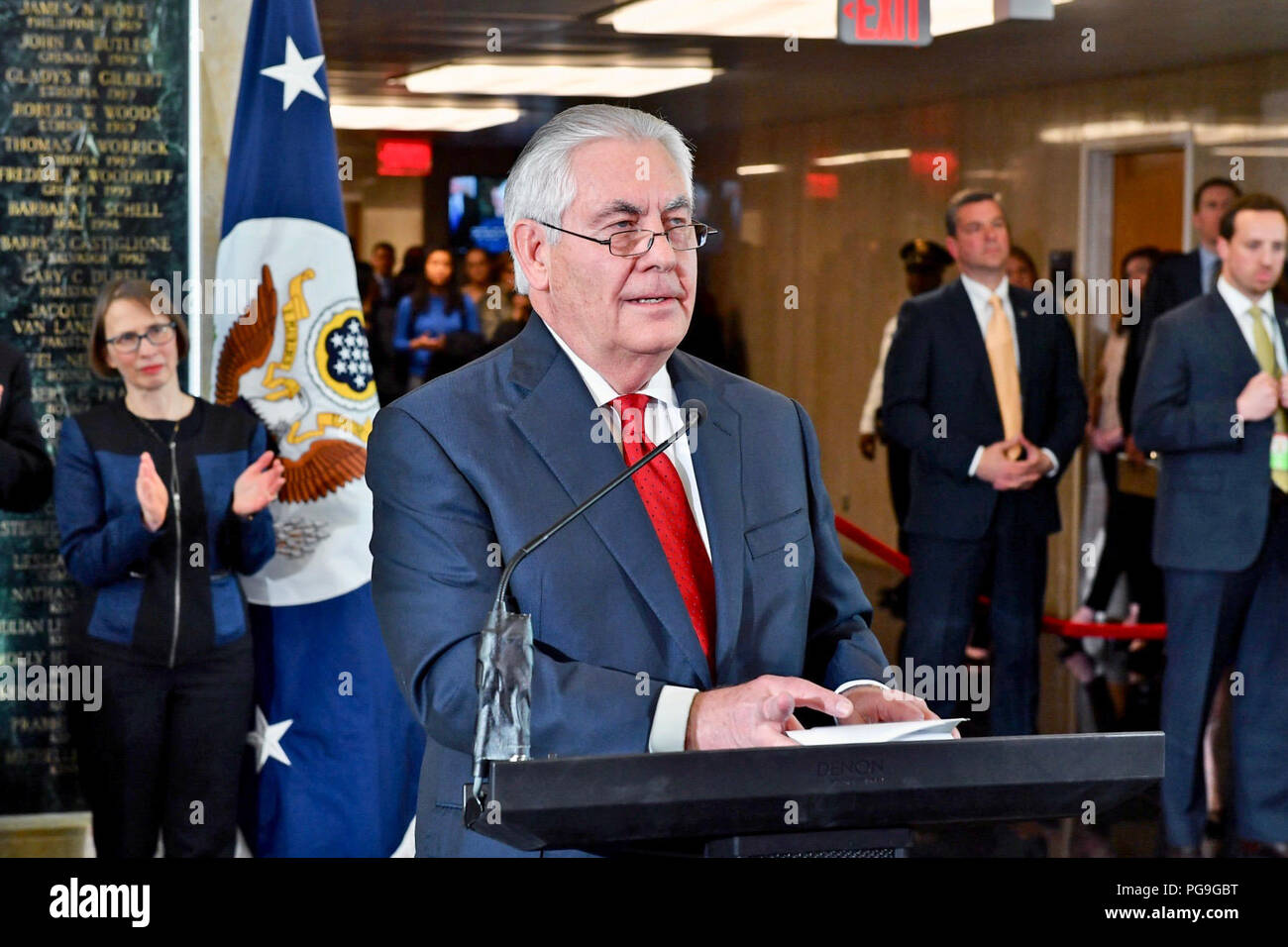 La secrétaire d'État des États-Unis, Rex Tillerson offre d'adieu dans le département d'état d'employés du département d'État à Washington, D.C. le 22 mars 2018. Banque D'Images