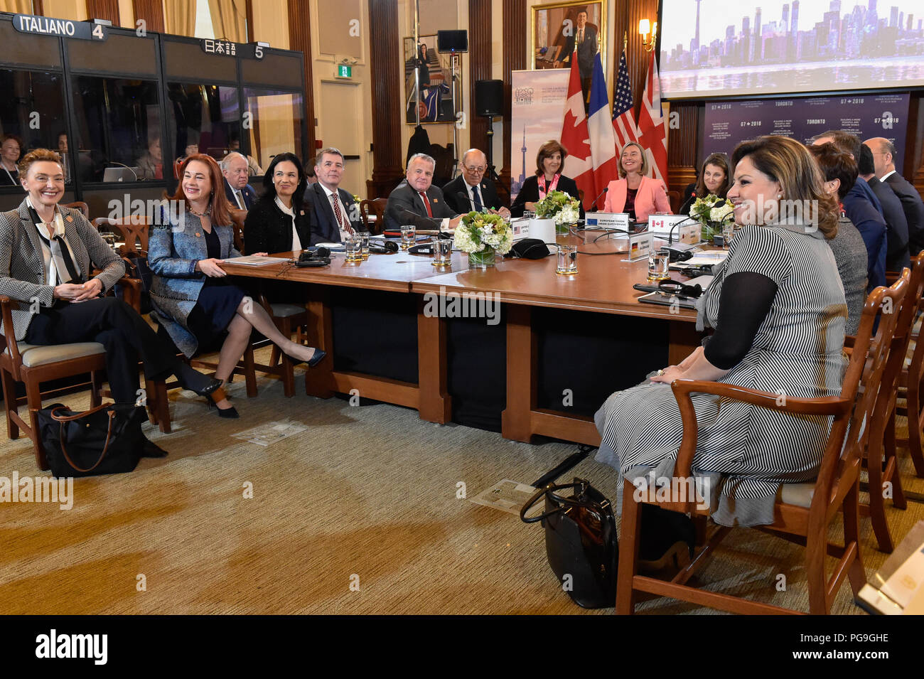 Secrétaire d'État suppléant John Sullivan participe au G-7 Séance de sensibilisation avec les femmes Ministres des affaires étrangères du G7, organisé par le Ministre canadien des affaires étrangères, Chrystia Freeland, à Toronto, Canada, le 22 avril 2018. Banque D'Images