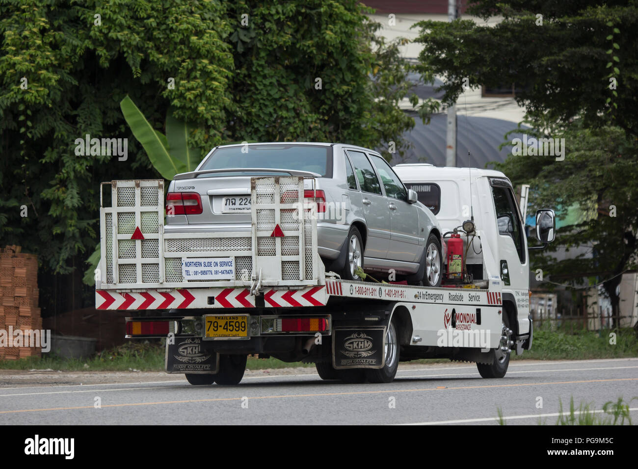 Chiang Mai, Thaïlande - 31 juillet 2018 : CNC AutoPart camion de remorquage d'urgence pour la voiture pour se déplacer. Photo no 121 à environ 8 km du centre-ville de Chiang Mai, Thaïlande Banque D'Images