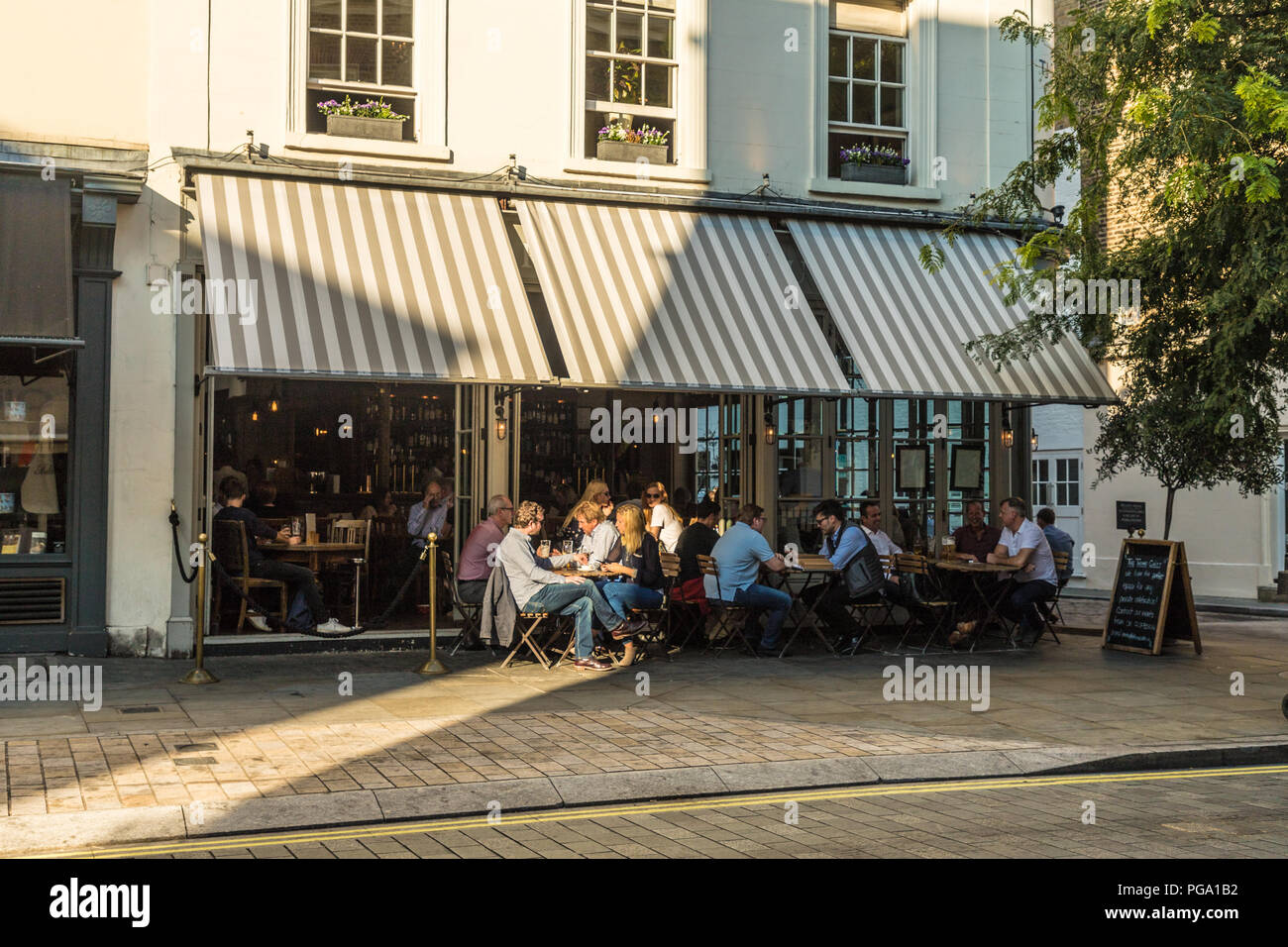 Une vue typique de Belgravia à Londres Banque D'Images