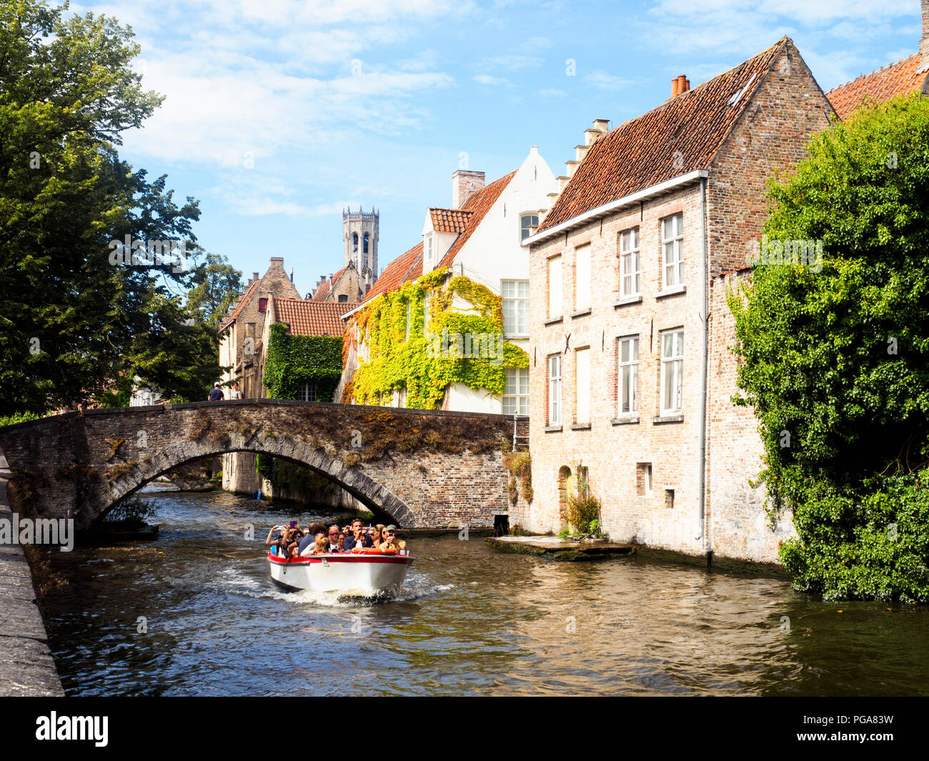 Peerdenstraat bridge - Bruges, Belgique Banque D'Images