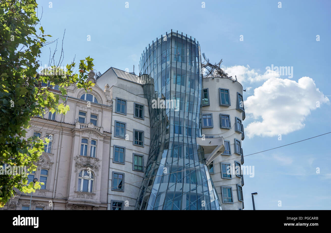 Façade de la Maison dansante à Prague, République Tchèque Banque D'Images