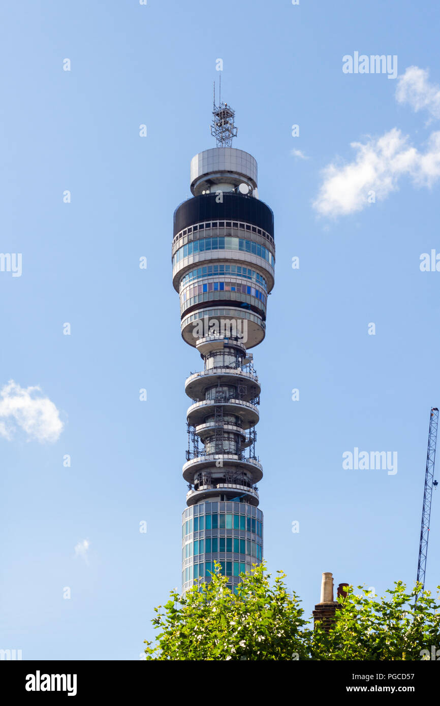 La BT Tower à Londres, en Angleterre. La tour de Londres, Fitzrovia a été achevé en 1964 et est une tour de télécommunications. Banque D'Images