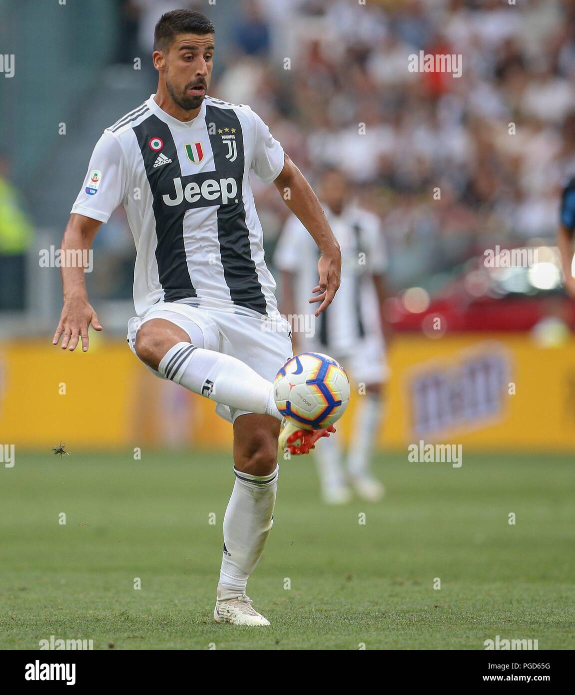 Turin, Italie. 25 Aug, 2018. firo : 25.08.2018, Football, International, SERIE A, saison 2018/2019, saison 2018/2019, SERIE A, 2. Journée Juventus - Lazio Sami Khedira, simple action, l'utilisation dans le monde entier | Credit : dpa/Alamy Live News Banque D'Images Turin, Italie. 25 Aug, 2018. firo : 25.08.2018, Football, International, SERIE A, saison 2018/2019, saison 2018/2019, SERIE A, 2. Journée Juventus - Lazio Sami Khedira, simple action, l'utilisation dans le monde entier | Credit : dpa/Alamy Live News Banque D'Images