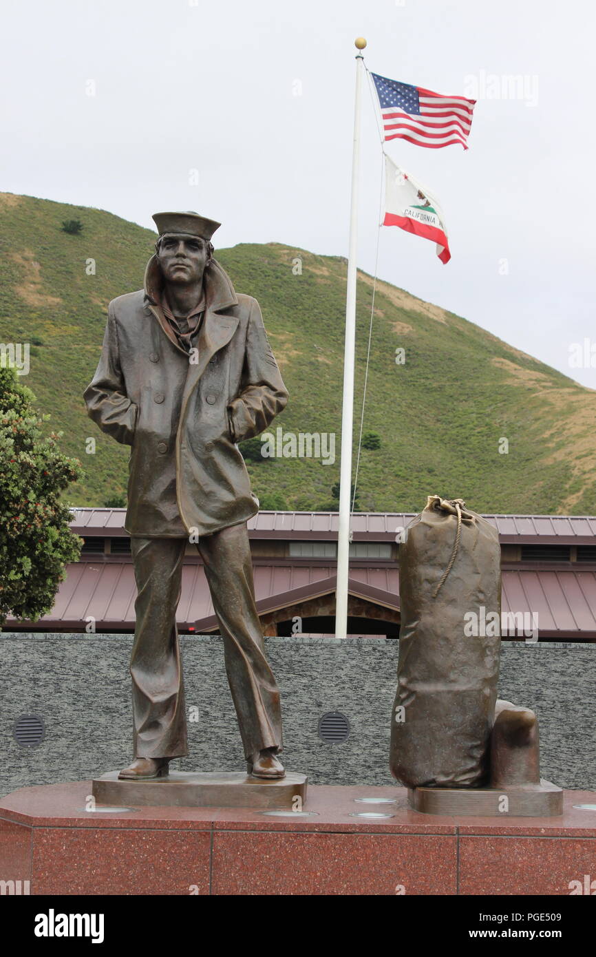 Statue marin solitaire, United States Navy Memorial, San Francisco, California, USA Banque D'Images