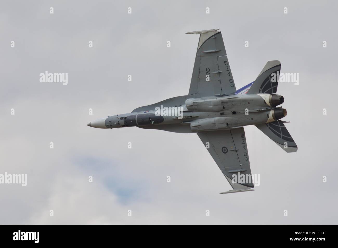 Royal Canadian Air Force à l'exécution de CF-18 Hornet RIAT 2018 avec un schéma de peinture impressionnante commémorant 60 ans du NORAD Banque D'Images