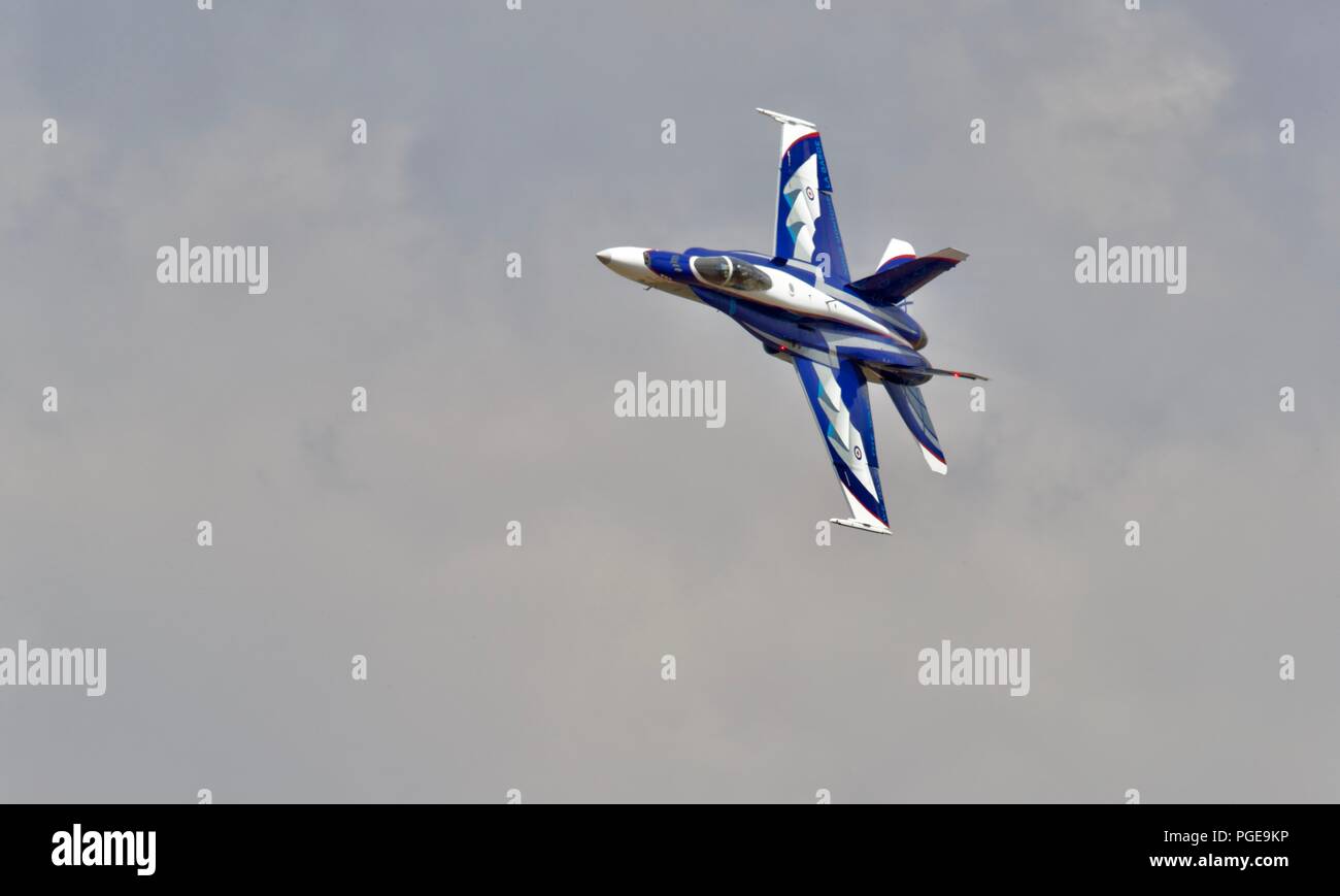 Royal Canadian Air Force à l'exécution de CF-18 Hornet RIAT 2018 avec un schéma de peinture impressionnante commémorant 60 ans du NORAD Banque D'Images