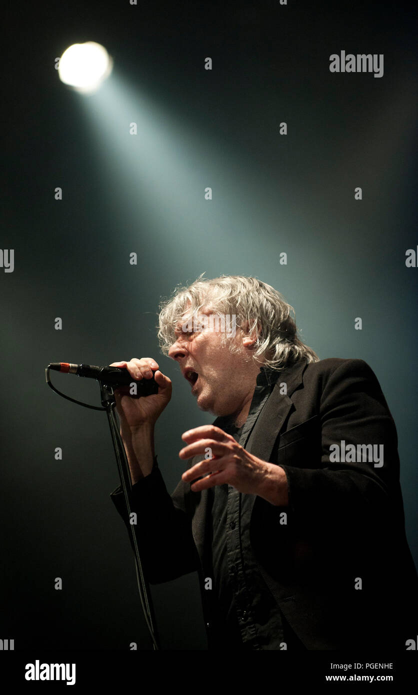 Concert de la chanteuse de rock belge Arno célébrant son 65e anniversaire dans sa ville de naissance Oostende (Ostende, 22/05/2014) Banque D'Images