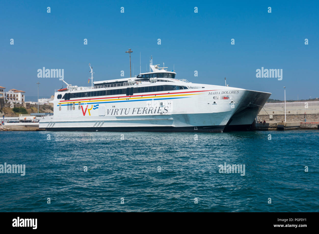 Ferry Port à Tarifa, Virtu Ferries, services aux passagers entre l'Espagne et le Maroc, l'Afrique du Nord, la Costa de la Luz, Andalousie, espagne. Banque D'Images