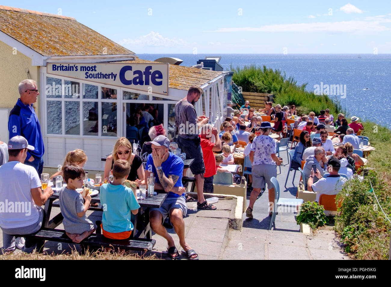 Le point le plus au sud et Polpeor Cove Lizard cornwall England UK la plus méridionale, Polpeor Cafe Cafe Banque D'Images