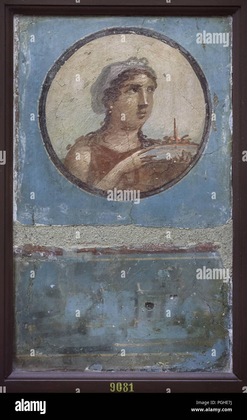 Portrait féminin représenté dans la fresque romaine de Pompéi (1-79 MA), maintenant exposée dans le Musée Archéologique National (Museo Archeologico Nazionale di Napoli) à Naples, Campanie, Italie. Banque D'Images