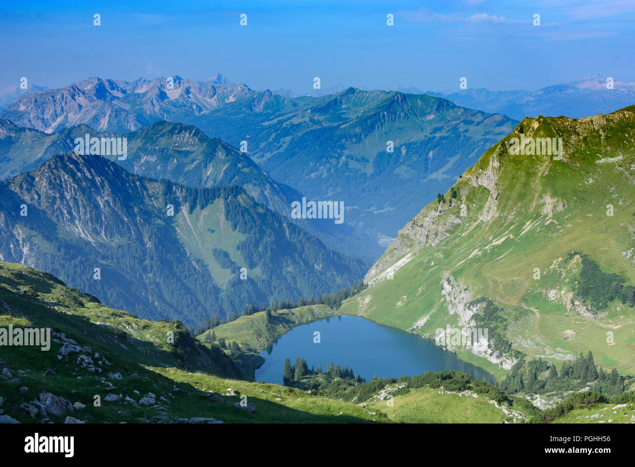 Allgäuer Alpen : lac Seealpsee, valley Oytal, Schwaben, Allgäu, souabe, Bayern, Bavière, Allemagne Banque D'Images