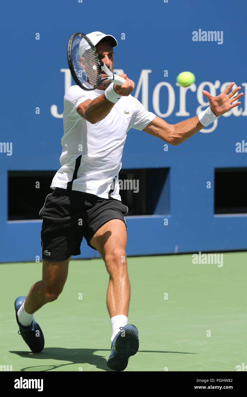 13 fois champion du Grand Chelem, Novak Djokovic, Serbie de pratiques exemplaires pour l'US Open 2018 à Billie Jean King National Tennis Banque D'Images