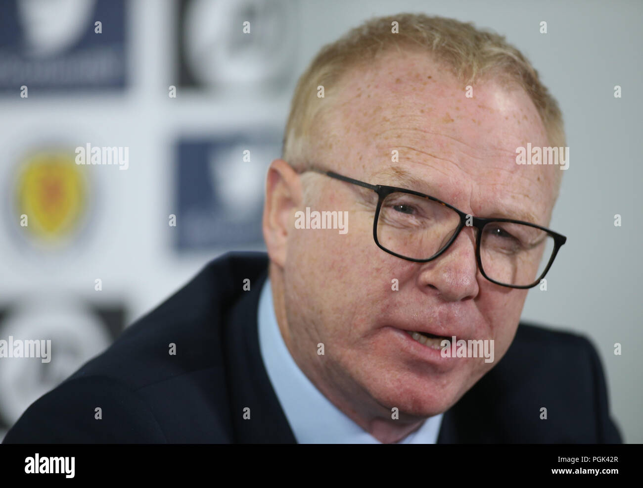 Hampden Park, Glasgow, Royaume-Uni. Août 27, 2018. L'Ecosse l'équipe de football International Conférence de presse ; l'Ecosse à l'entraîneur de l'équipe International Alex McLeish parle aux médias au sujet de son équipe : Action Crédit Plus Sport/Alamy Live News Banque D'Images