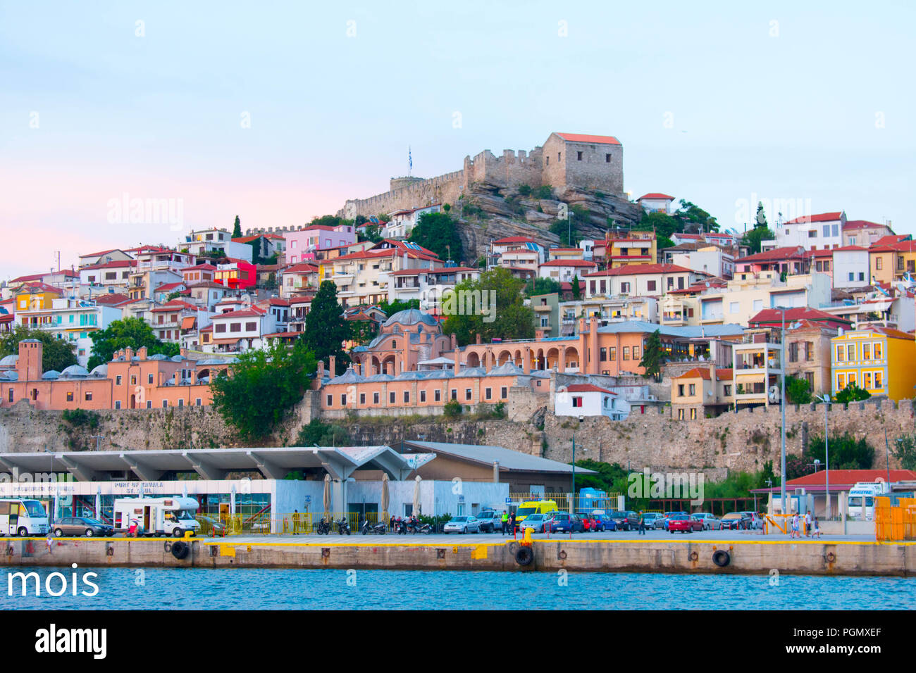 Un bel après-midi sur cette ville de la grèce Banque D'Images