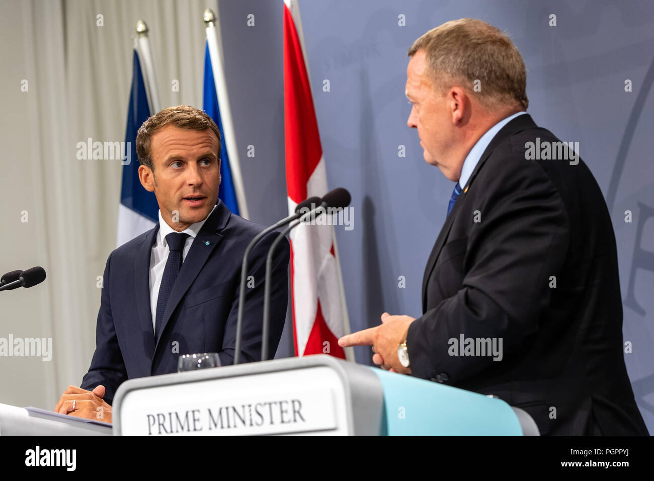 Copenhague, Danemark - Mardi 28 mai 2018, le président français, Emannuel Macron est photographié au cours d'une visite d'État au Danemark, où il a rencontré le Premier ministre danois, Lars Løkke Rasmussen à l'édifice du parlement du pays, Christiansborg, à Copenhague. © Matthew James Harrison / Alamy News Banque D'Images