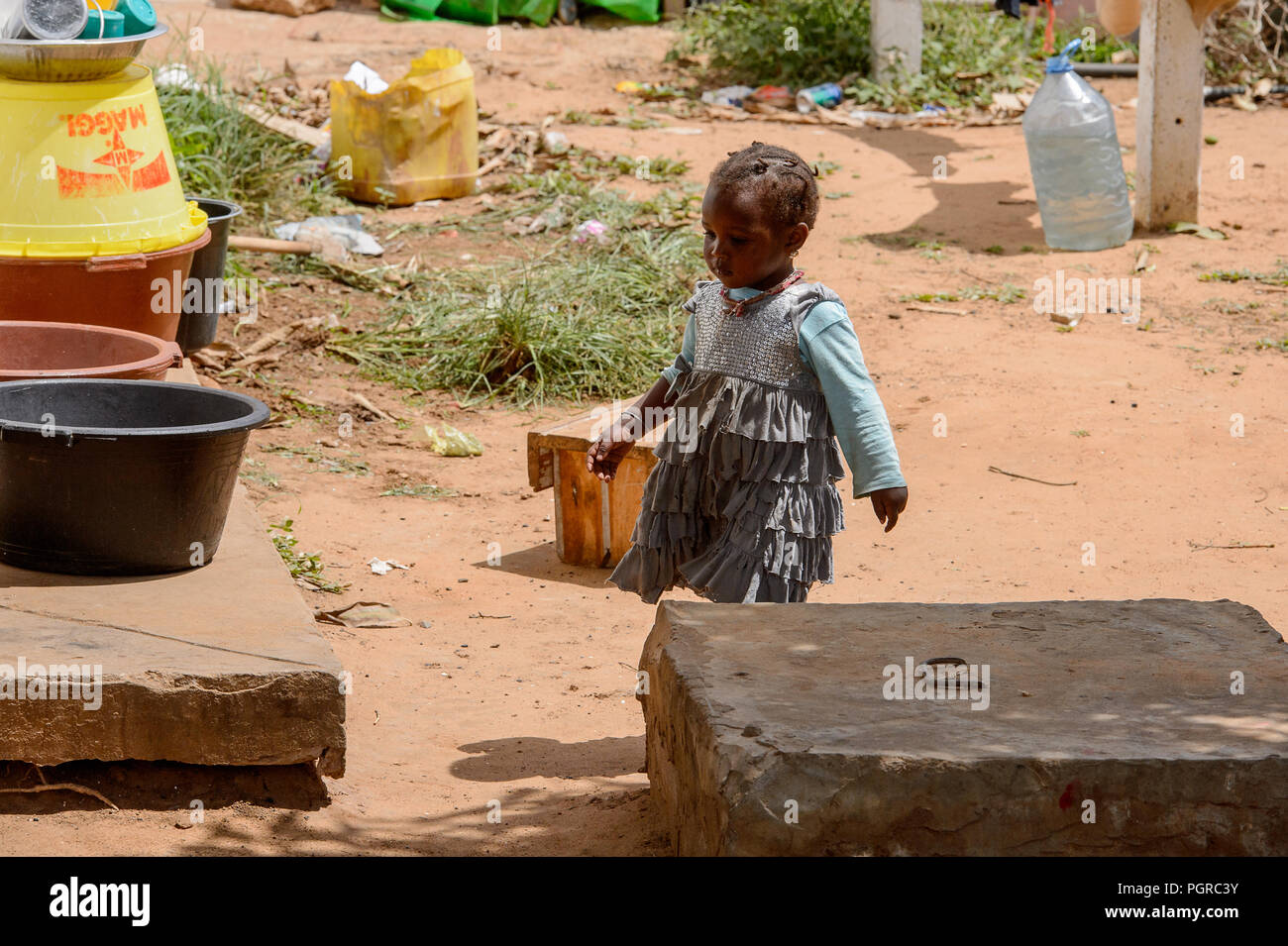 Portrait young girl dakar senegal Banque de photographies et d’images à