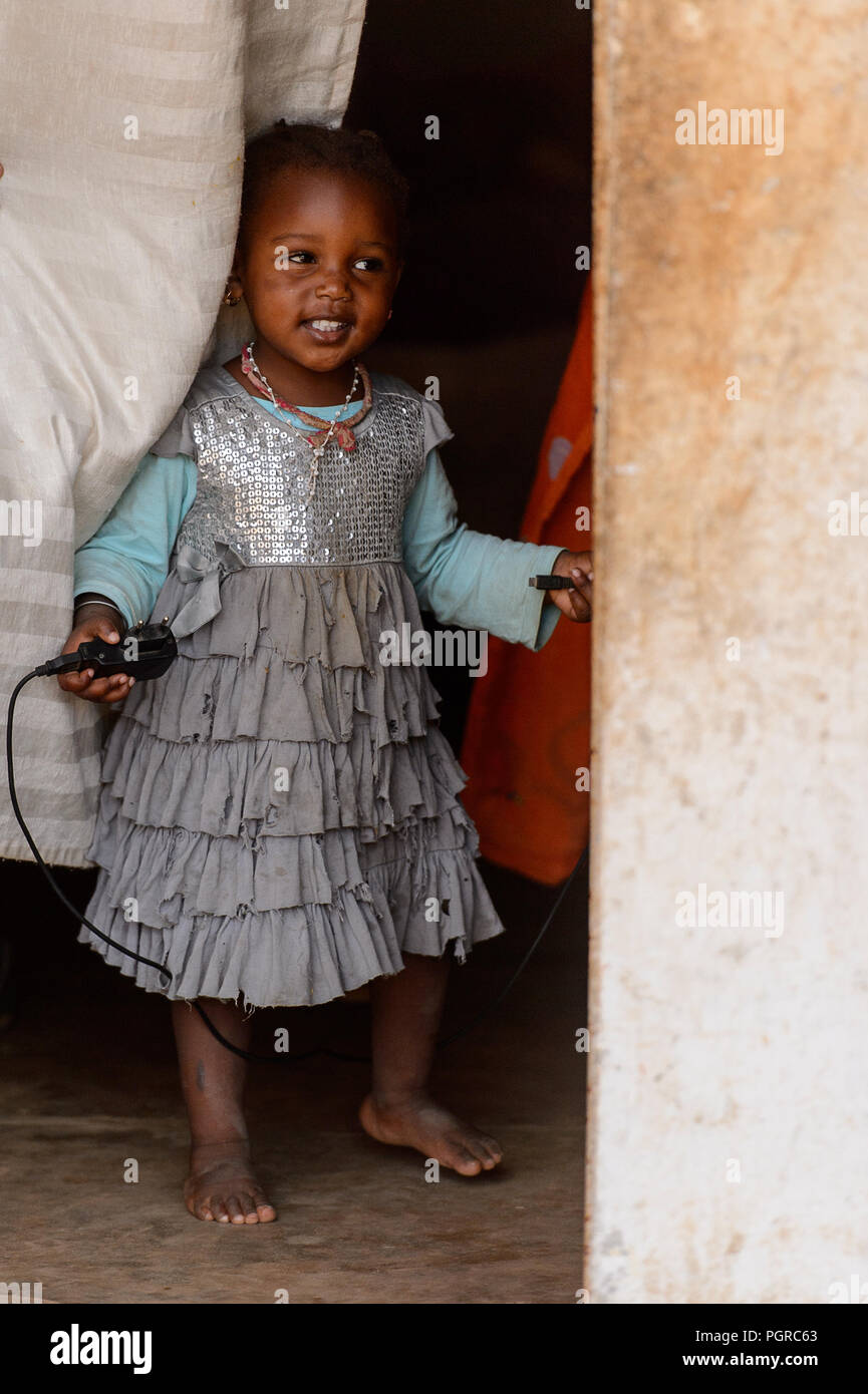 Portrait Young Girl Dakar Senegal Banque d'image et photos Alamy