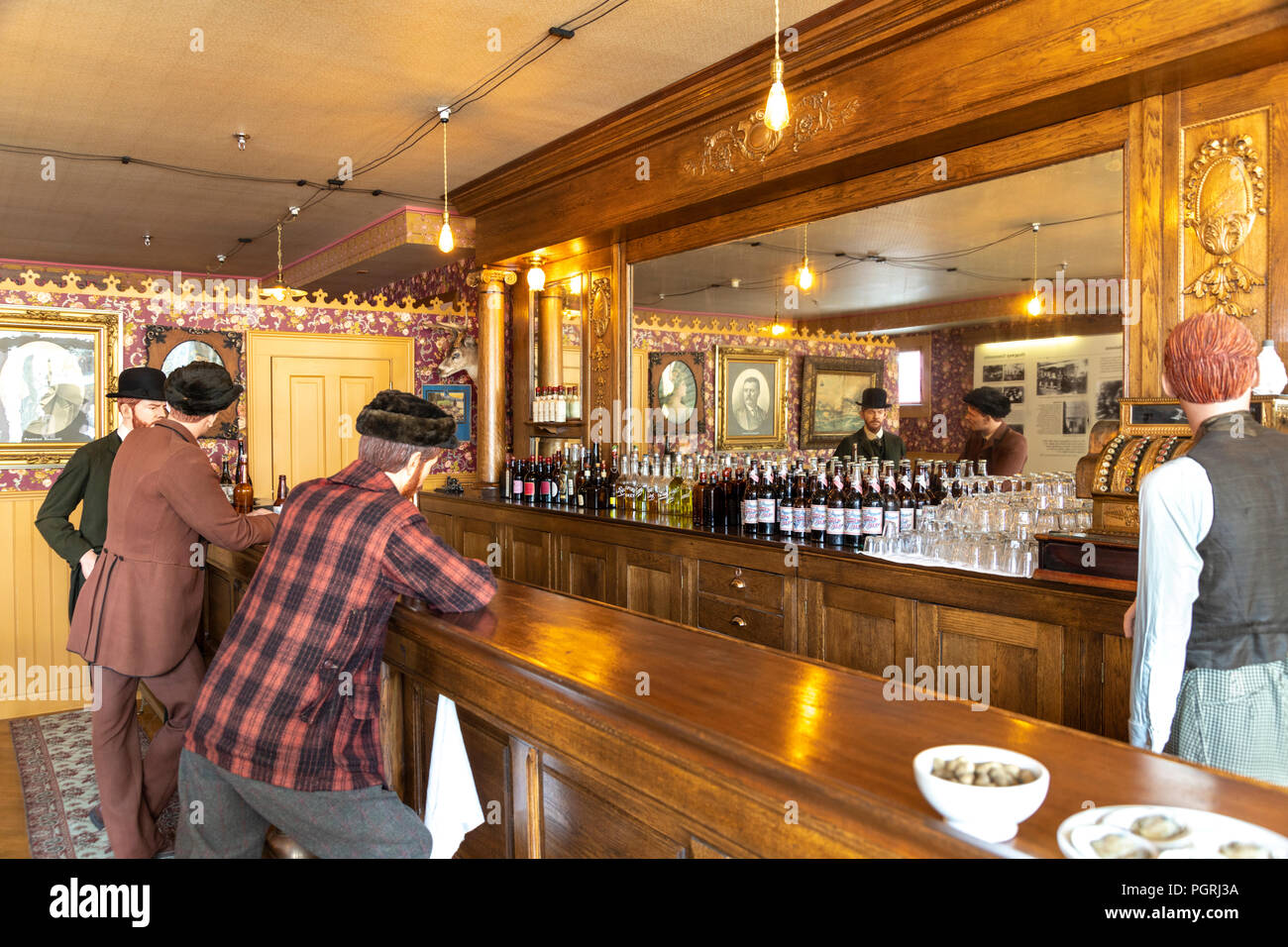 La mascotte saloon reconstruit datant de 1898 dans la rue principale à Skagway, Alaska USA Banque D'Images