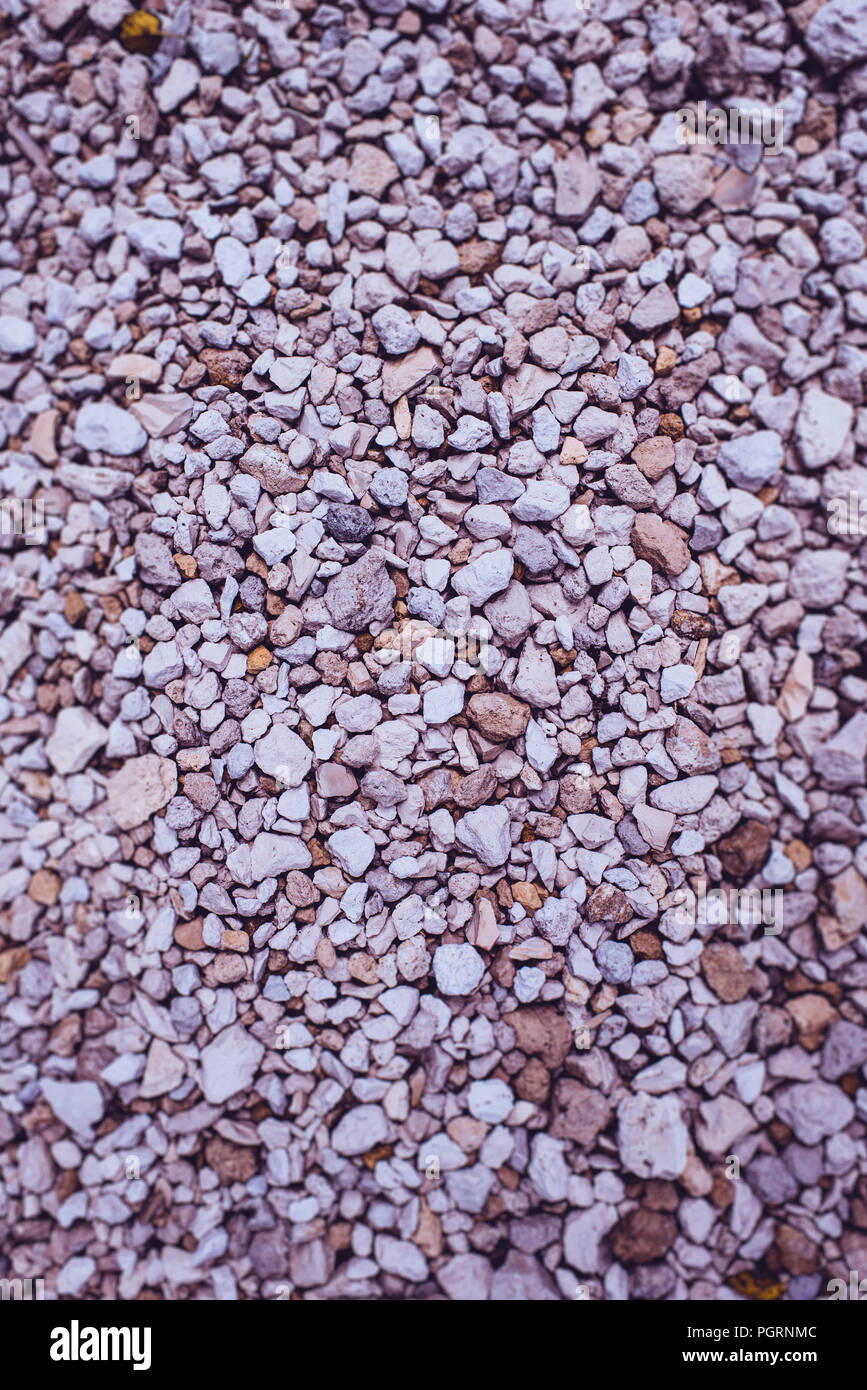 Les roches multicolores bleu gris cailloux gravier avec bords légèrement flou flou Banque D'Images