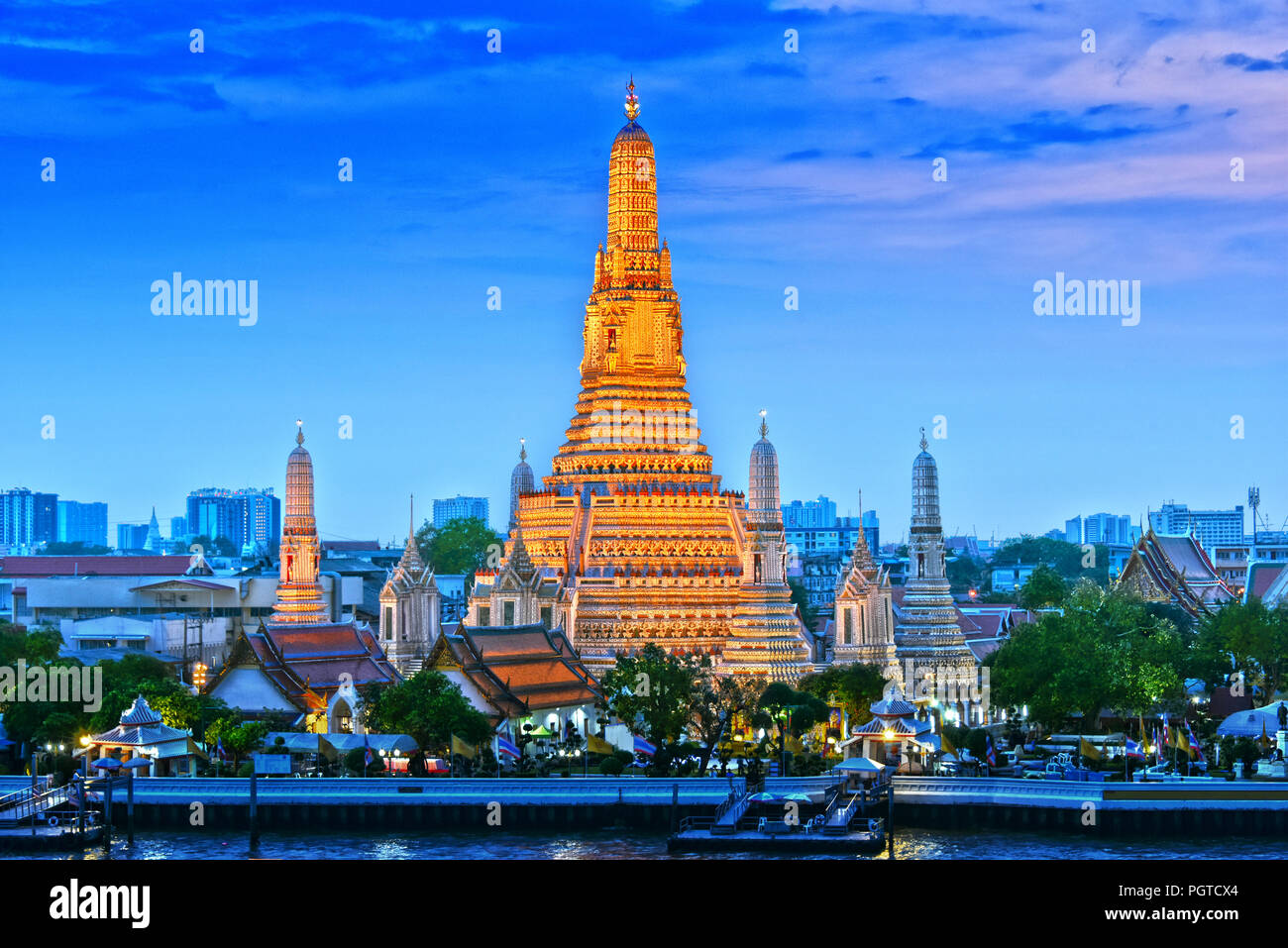 Wat Arun Ratchawararam, un temple bouddhiste à Bangkok, Thaïlande. Banque D'Images