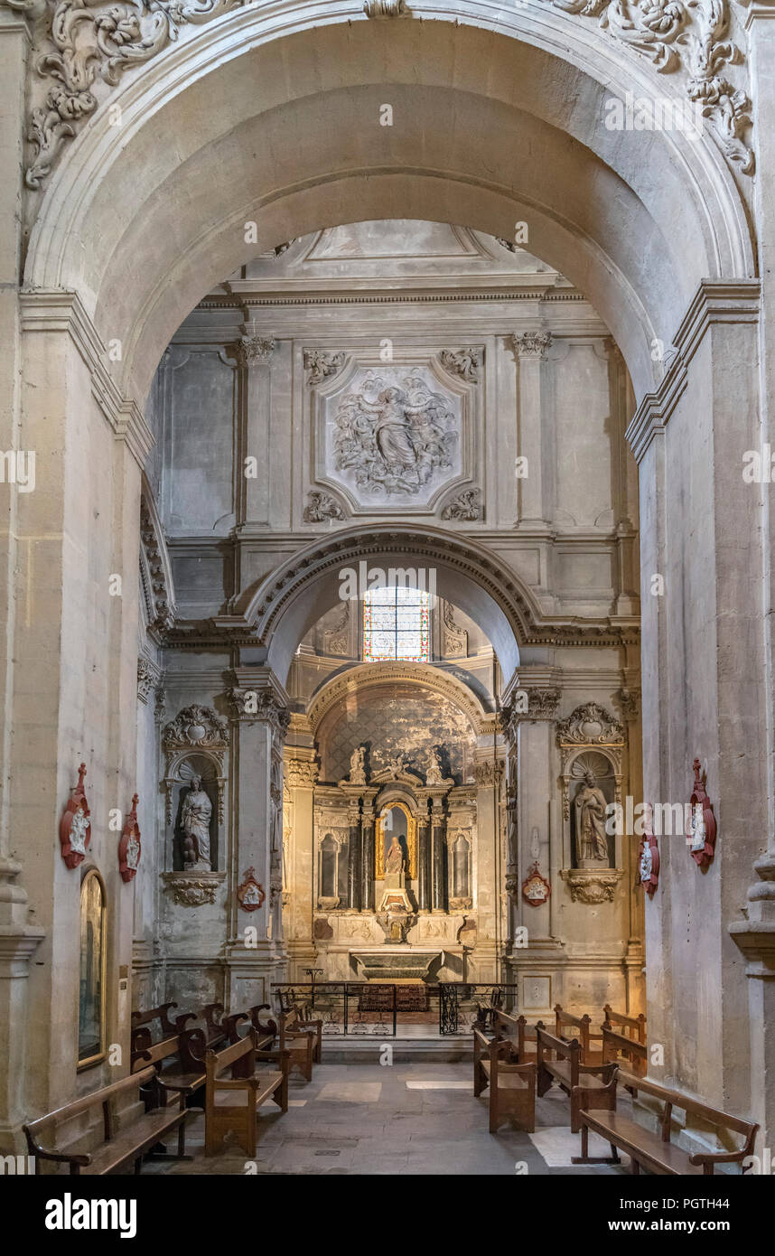 Intérieur de la cathédrale d'Aix (Cathédrale Saint-Sauveur d'Aix-en-Provence), Aix-en-Provence, Provence, France. Banque D'Images