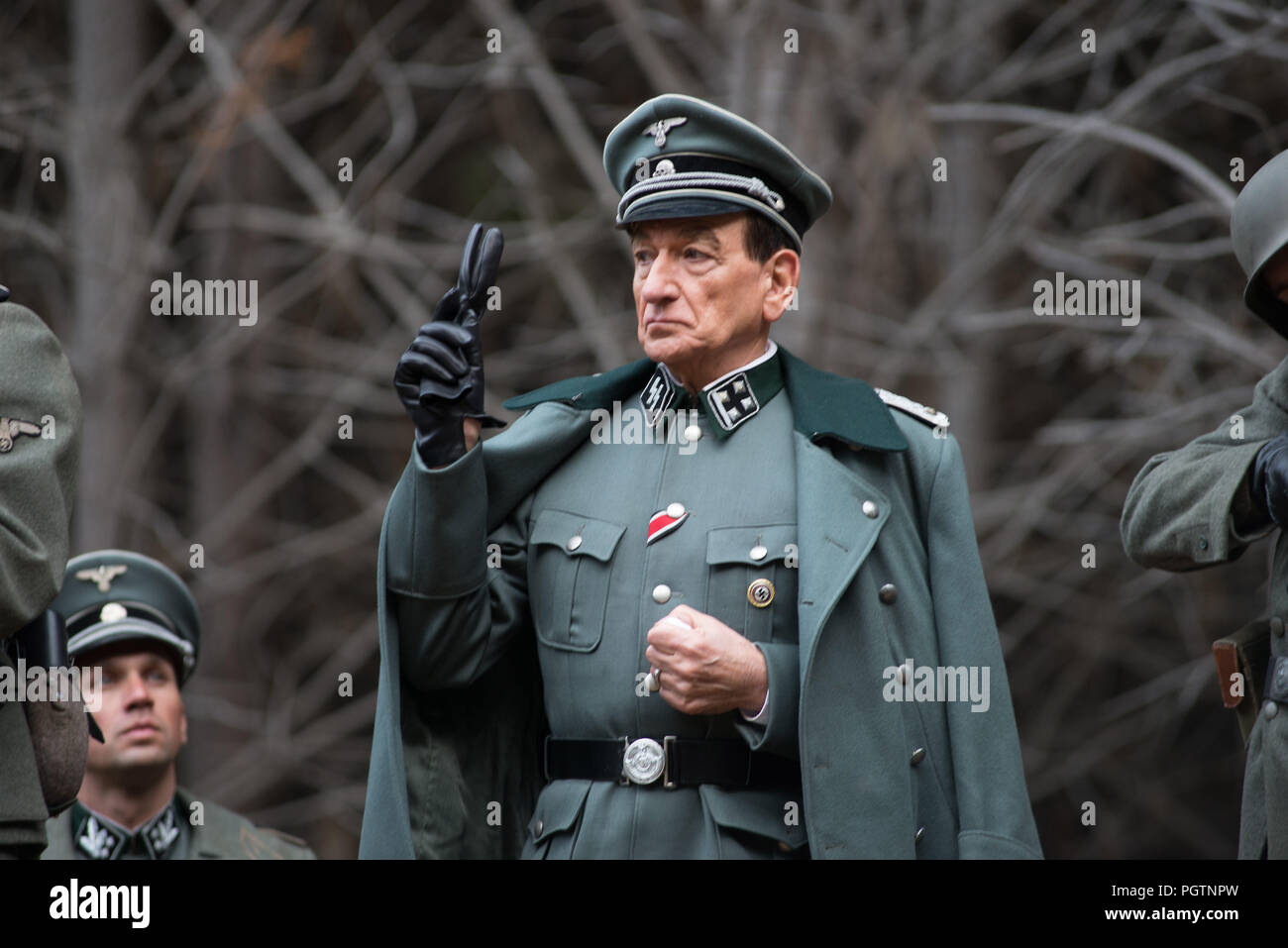 DATE DE SORTIE : Août 29, 2018 Title : l'opération finale Studio : Metro Goldwyn Mayer Réalisateur : Chris Weitz Résumé : Une équipe d'agents secrets a entrepris de retracer l'officier nazi qui ont organisé l'Holocauste. Avec : Ben Kingsley comme Adolf Eichmann. (Crédit Image : © Metro Goldwyn Mayer/photos) Banque D'Images