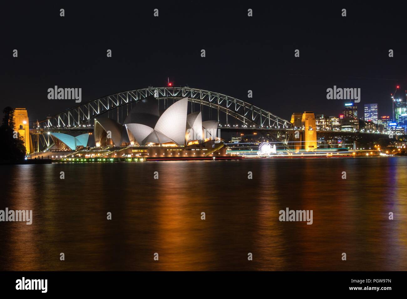 Harbour Bridge - une maison d'opéra de nuit, Sydney NSW Australie Banque D'Images