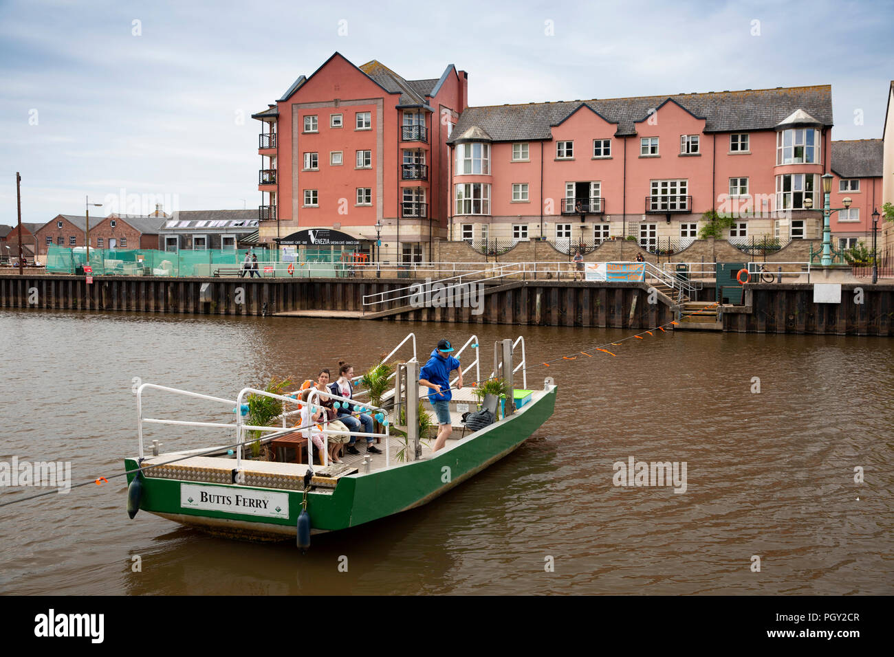 Royaume-uni, Angleterre, Devon, Exeter, Quayside, Butt's Ferry au fleuve Exe Banque D'Images
