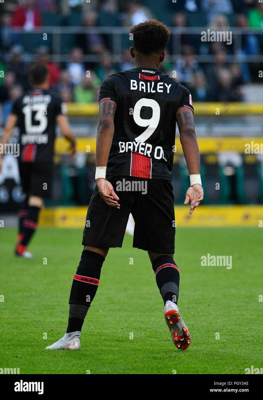Borussia-Park Mönchengladbach Allemagne 25.8.2018, Bundesliga allemande 2018/2019 Saison journée 1, Borussia Moenchengladbach (Mšnchengladbach, Gladbach) Bayer 04 Leverkusen vs --- Leon Bailey (LEV) DFL RÈGLEMENT INTERDIT TOUTE UTILISATION DES PHOTOGRAPHIES COMME DES SÉQUENCES D'IMAGES ET/OU QUASI-vidéo. Banque D'Images
