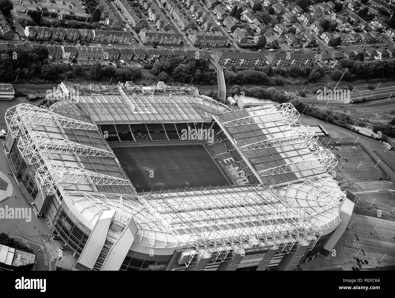 Noir et blanc photo aérienne de Manchester United, Old Trafford Stadium Banque D'Images