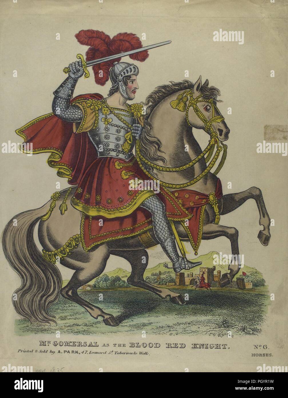 Impression couleur, probablement, peint à la main représentant une pleine longueur, vue de profil de l'acteur britannique M. Edward Alexander Gomersal, avec une expression sérieuse sur son visage, brandissant une épée d'une main, vêtu d'un casque d'argent, d'armures et de la chaîne courrier électronique, et une tunique rouge et le cap, et à cheval sur le dos d'un cheval avec caparisoning rouge, tout en effectuant le rôle titulaire de la jouer 'The Blood Red Knight, ' par William Barrymore ', publié à Londres par un parc, 1835. À partir de la Bibliothèque publique de New York. () Banque D'Images