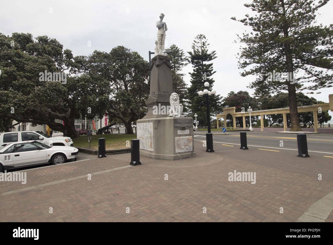 Statue de William Plunket, 5e baron Plunket, Napier, Nouvelle-Zélande, le 29 novembre 2017. () Banque D'Images