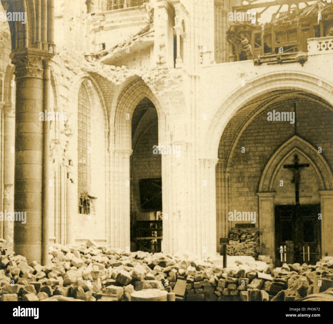 La cathédrale de Soissons, Soissons, France du nord, c1914-c1918. Artiste : Inconnu. Banque D'Images