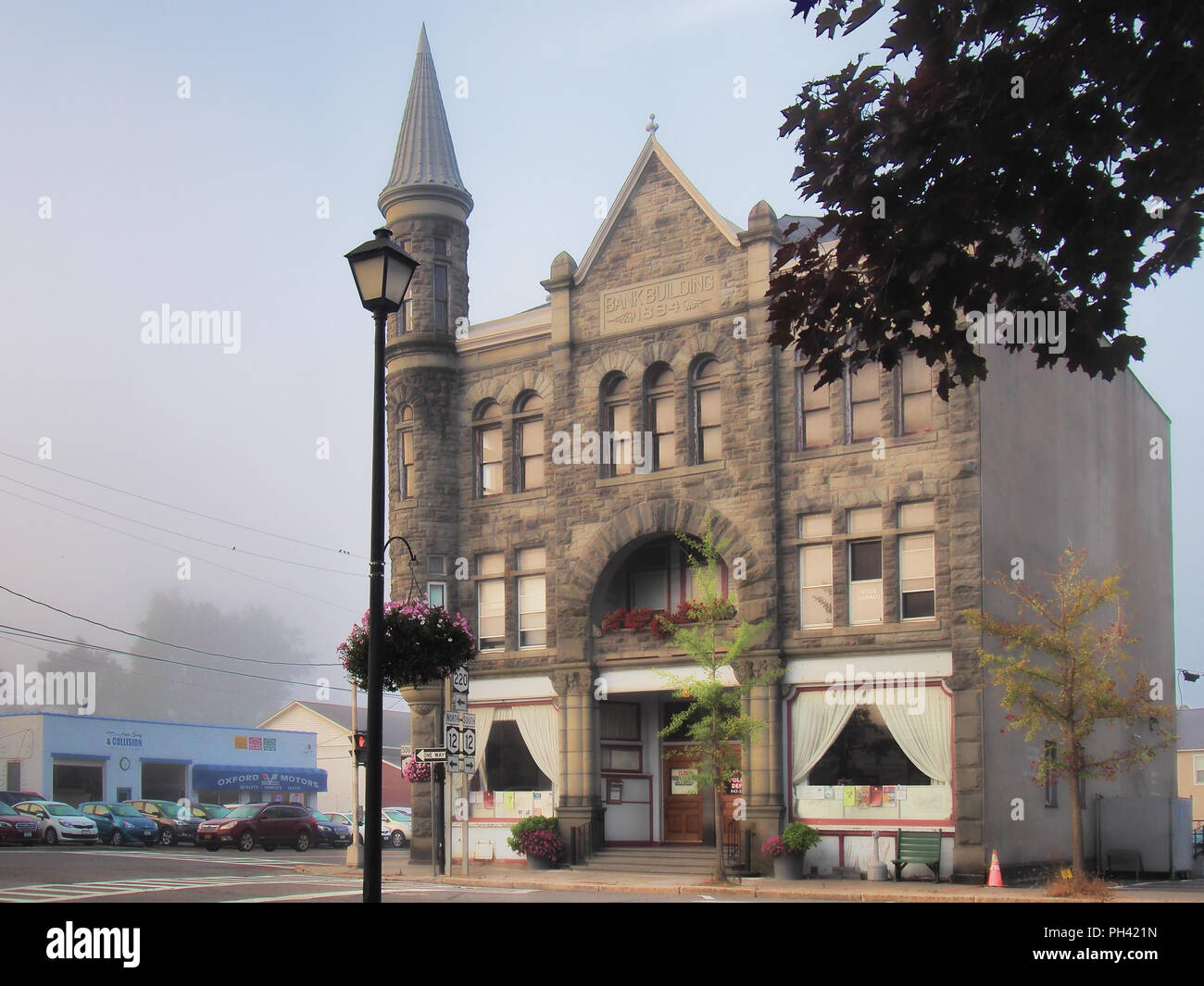 Oxford, New York, USA. Le 29 août 2018. La belle ville d'Oxford et Village Hall, officiellement la première banque nationale de Oxford, construit en 1894. Fait fr Banque D'Images