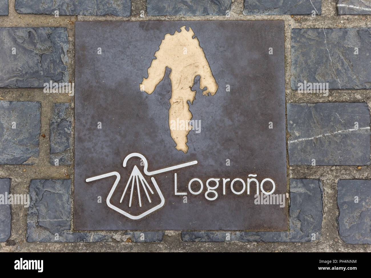 Tuile avec symbole de Logrono dans la rue pavée Banque D'Images