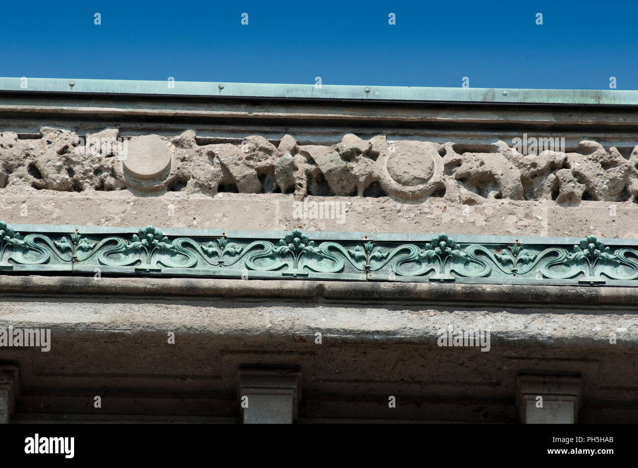 L'Italie, Lombardie, Milan, Corso Venezia, le Palazzo Castiglioni Palace par Giuseppe Sommaruga, façade Détail Banque D'Images