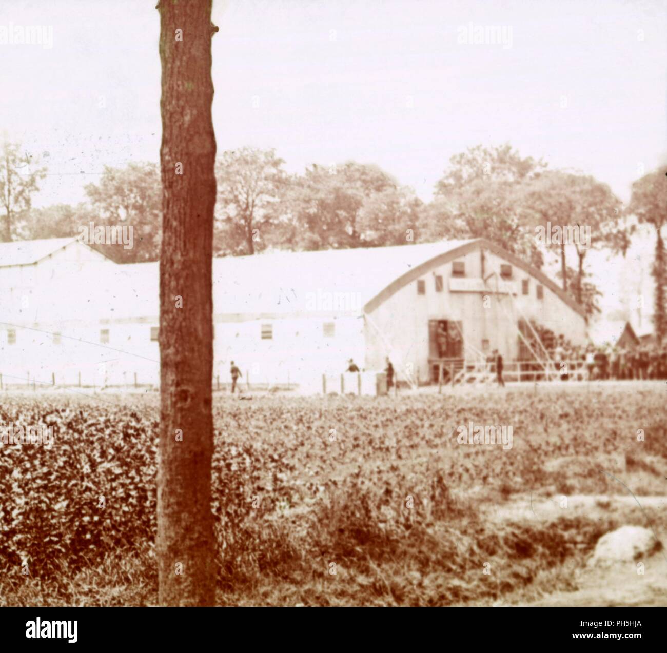Base militaire, Furnes, Flandre, Belgique, c1914-c1918. Artiste : Inconnu. Banque D'Images