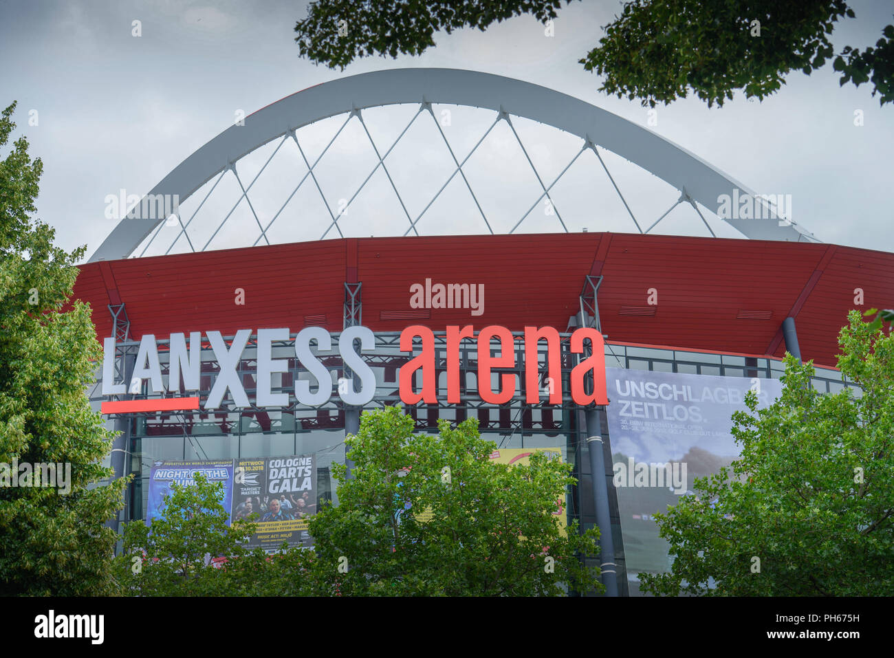 Lanxess Arena, Willy-Brandt-Platz, Deutz, Koeln, Nordrhein-Westfalen, Deutschland Banque D'Images