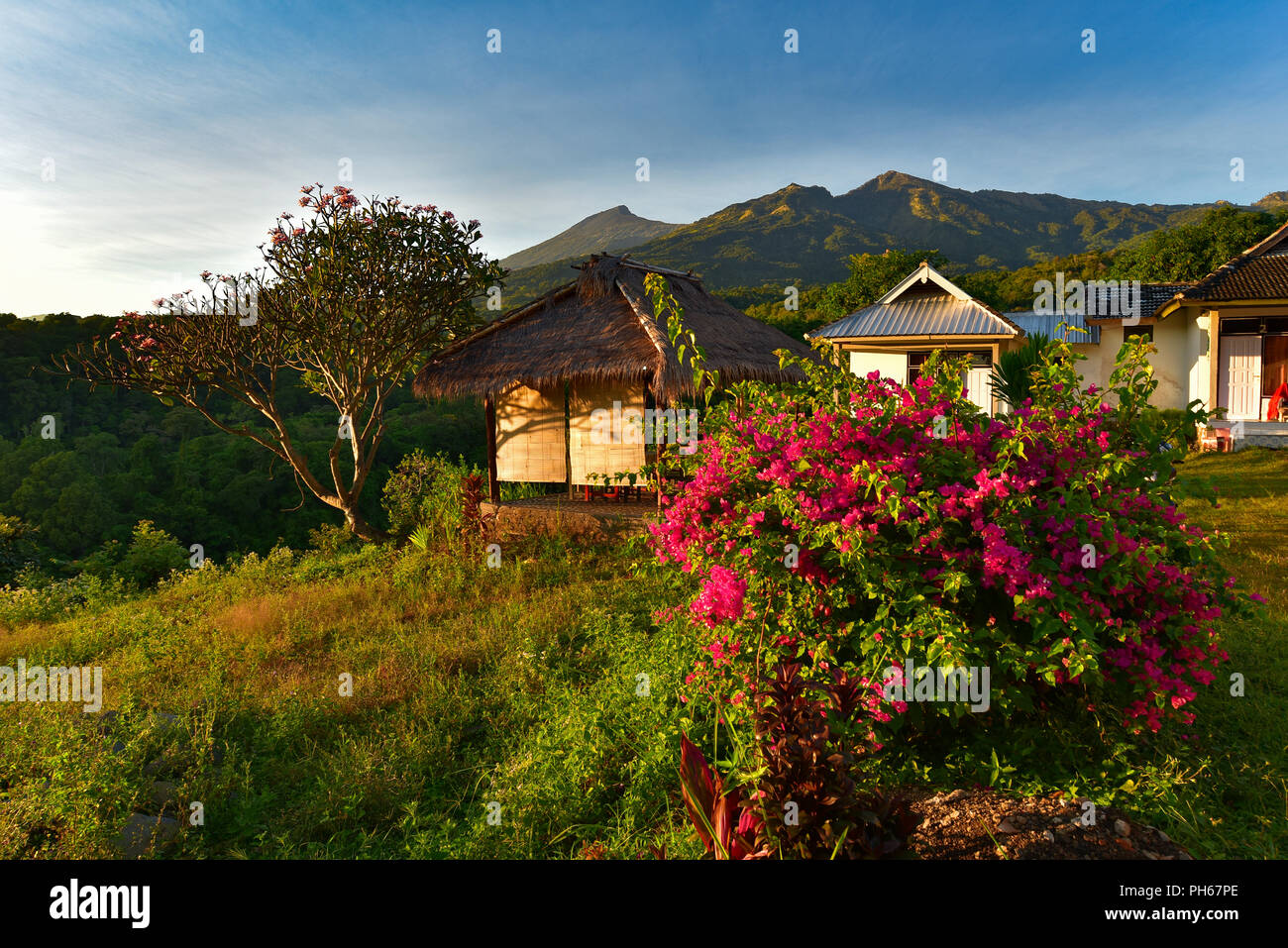 Style Bali Gazebo / pavillon, sur l'île de Lombok, Indonésie Banque D'Images