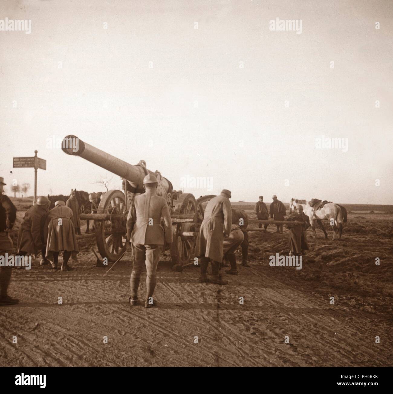 Décomposé de l'artillerie lourde, Somme, France du nord, c1914-c1918. Artiste : Inconnu. Banque D'Images