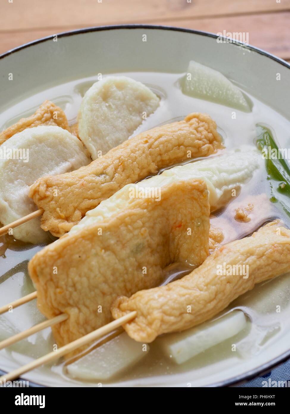 Pâte de poisson alimentaire asiatique stew, eomuk tang Banque D'Images