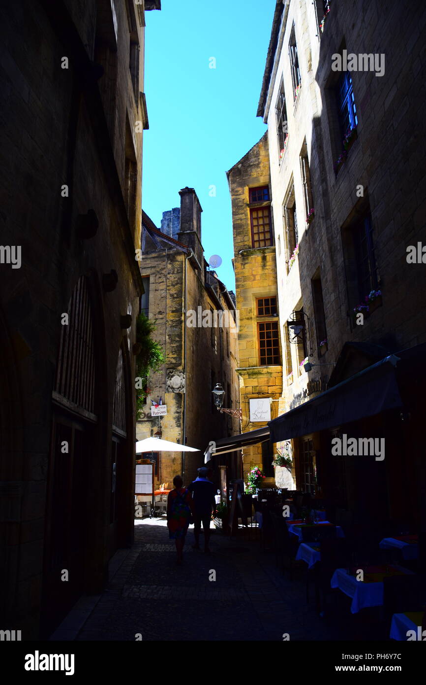 Vue sur le magnifique village de Sarlat-la-Caneda, France Banque D'Images