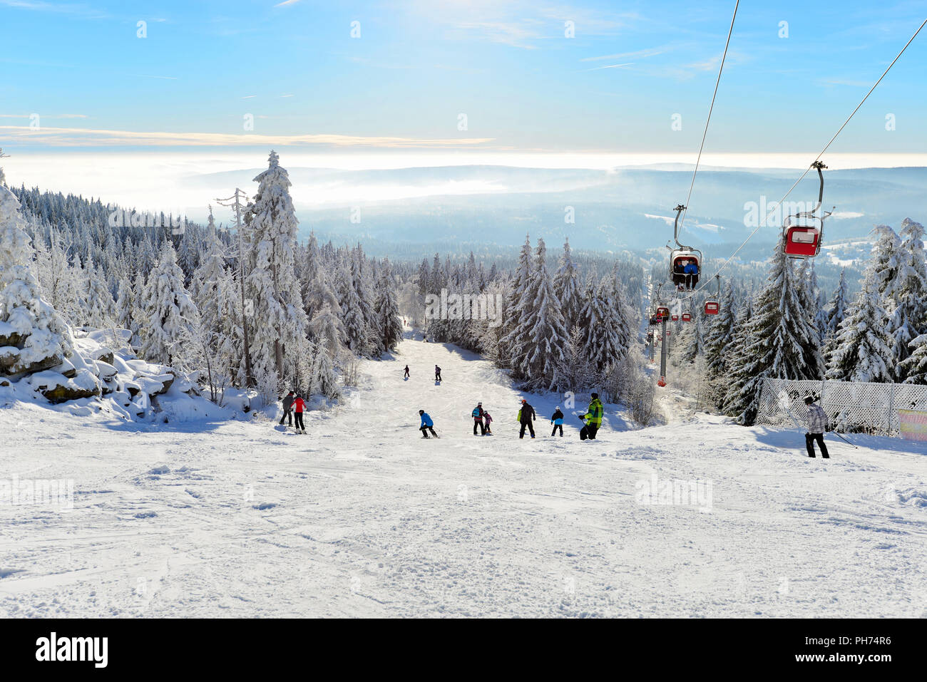Paysage hiver neige ski de forêt Banque D'Images