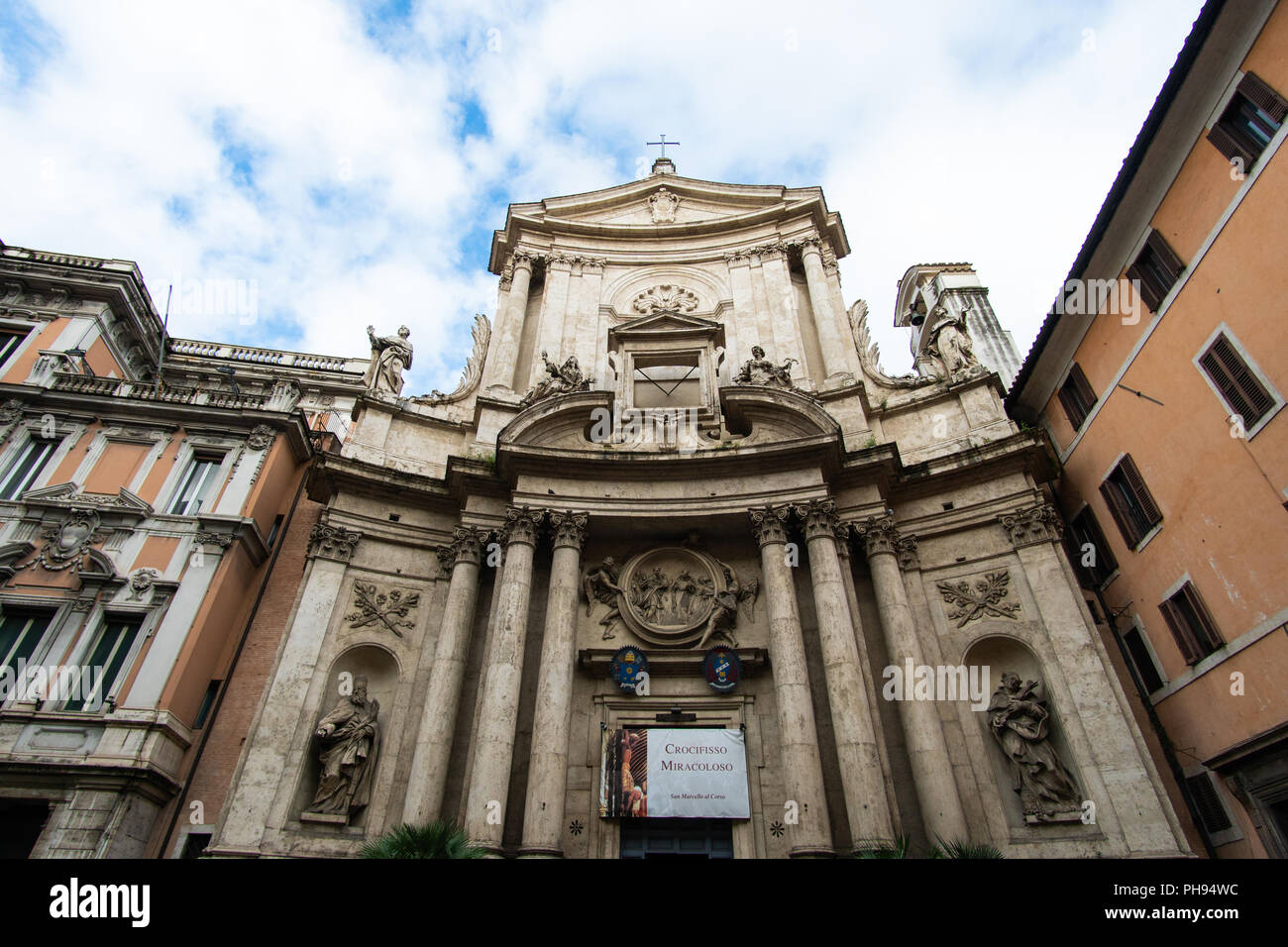 L'église San Marcello al Corso à Rome, Italie Banque D'Images